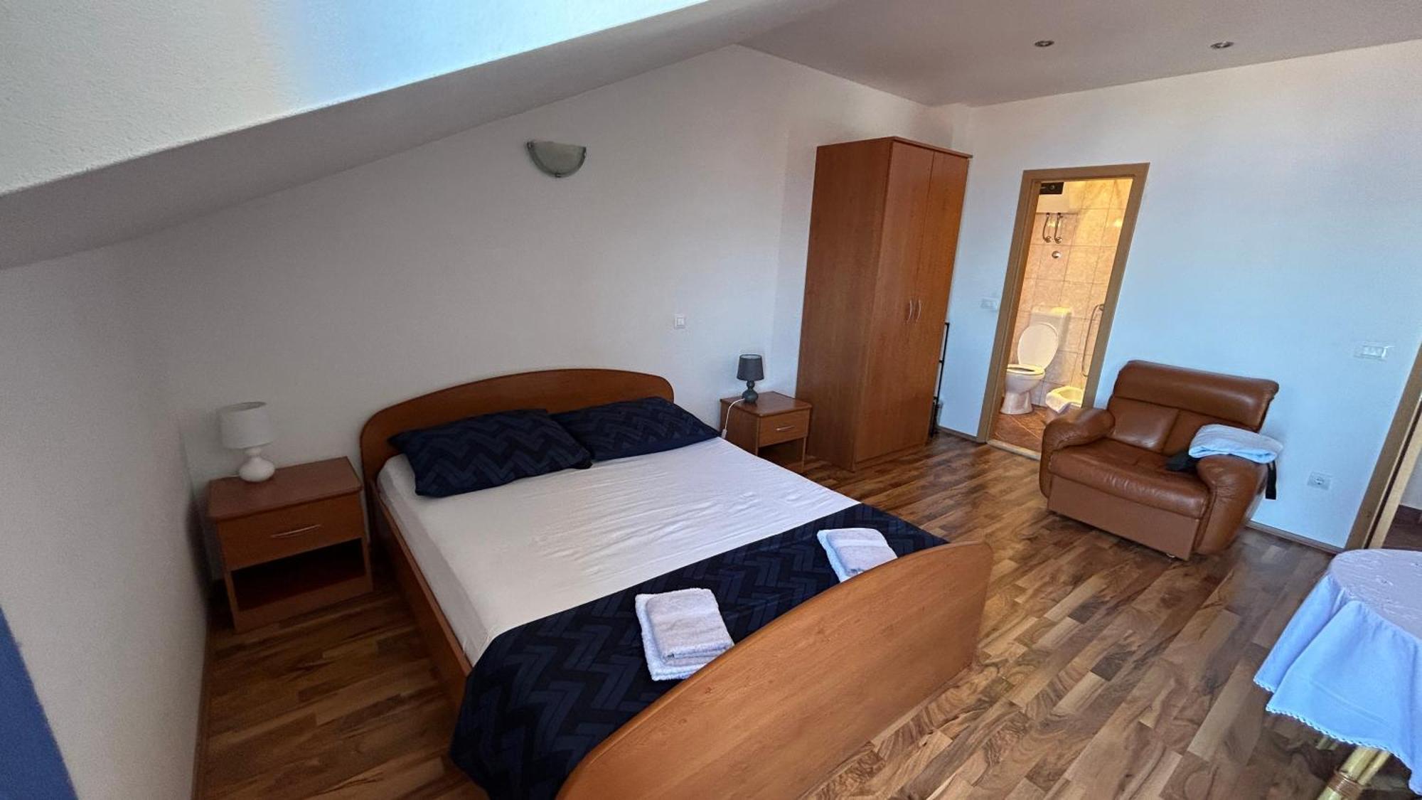Apartman Senka Podgora Exteriör bild