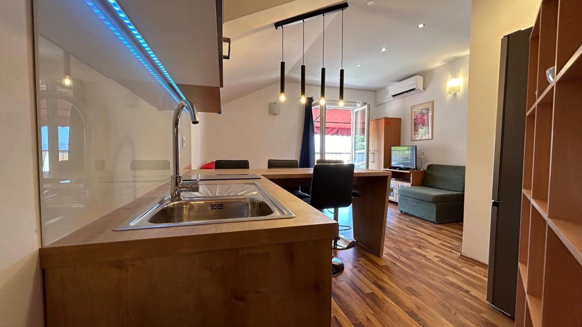 Apartman Senka Podgora Exteriör bild