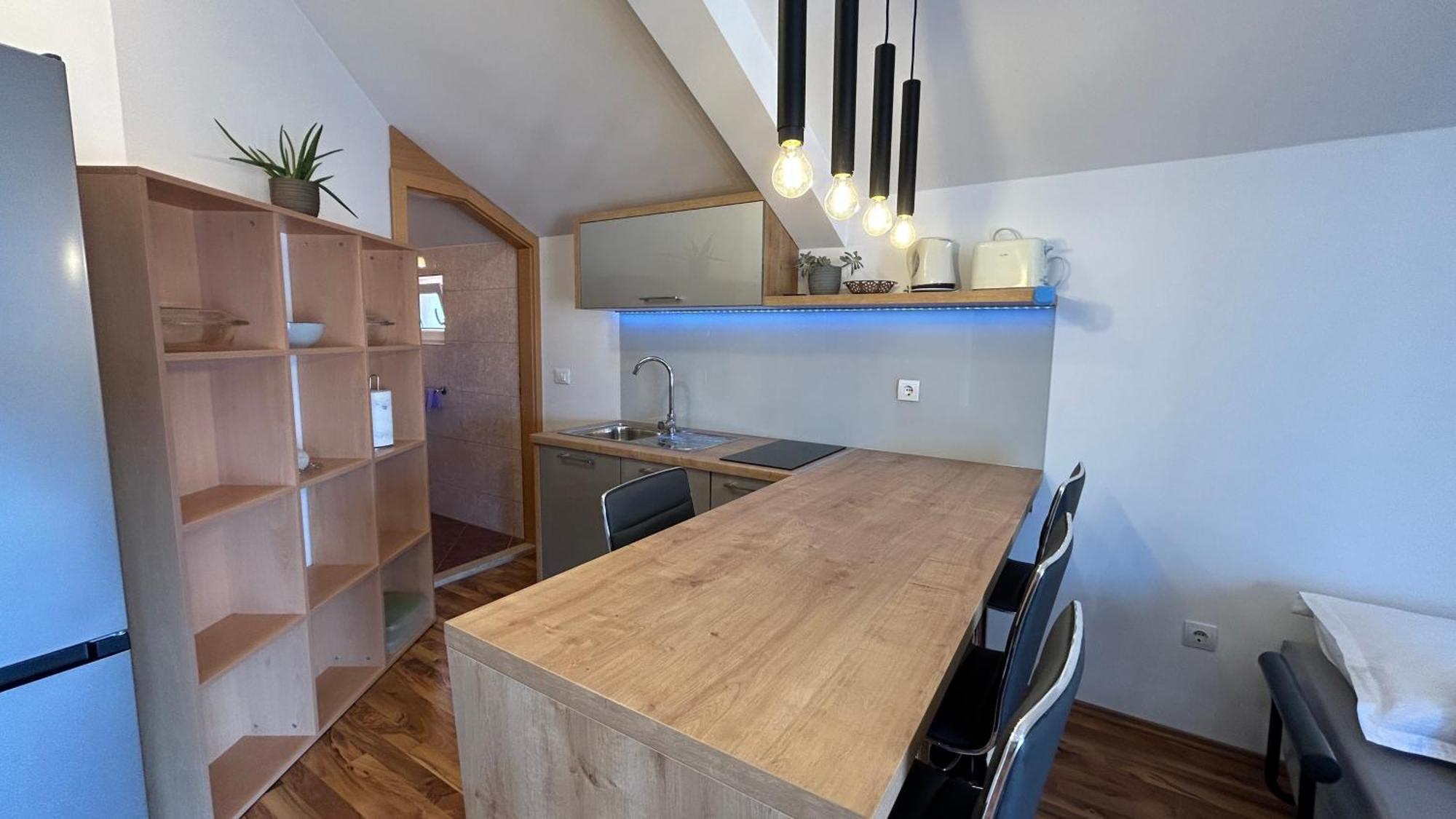 Apartman Senka Podgora Exteriör bild