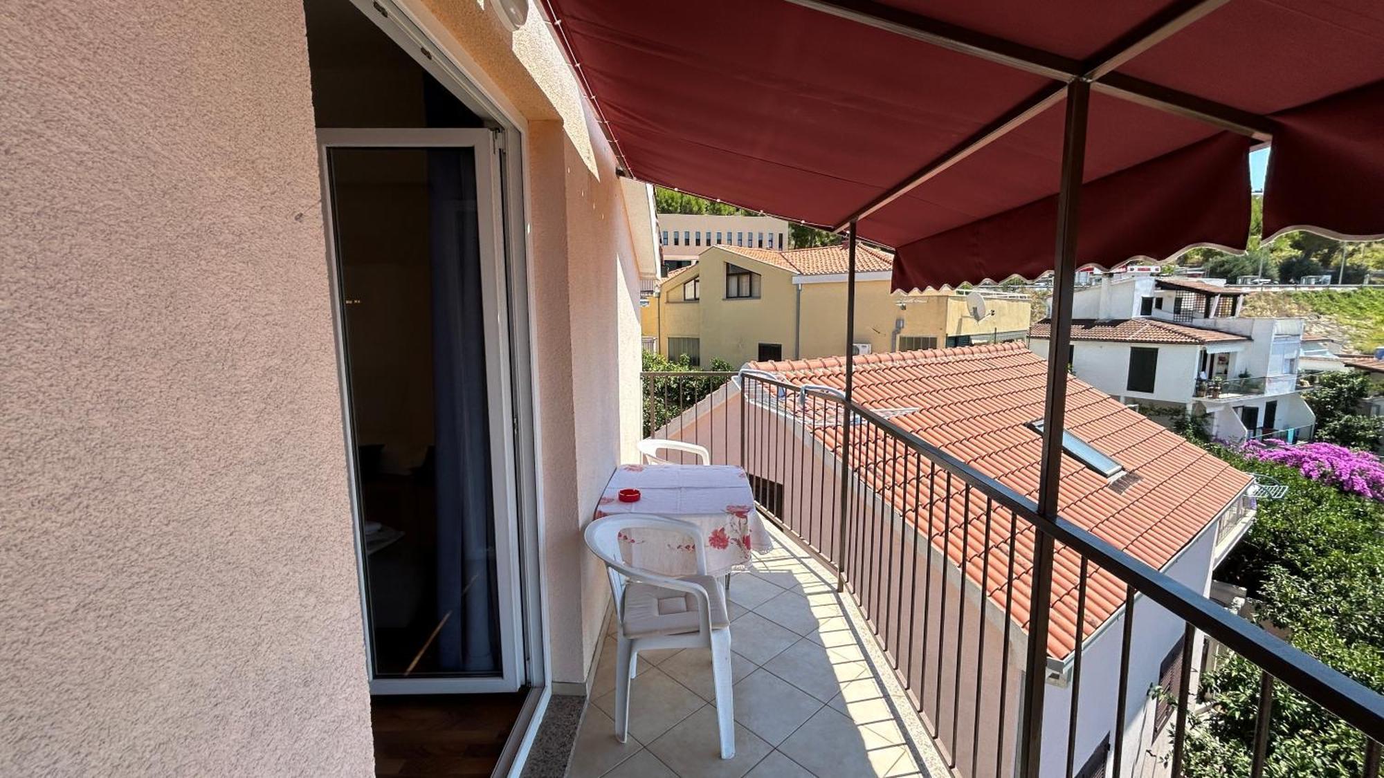 Apartman Senka Podgora Exteriör bild